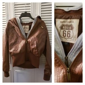 Vegan leather bomber jacket 😎